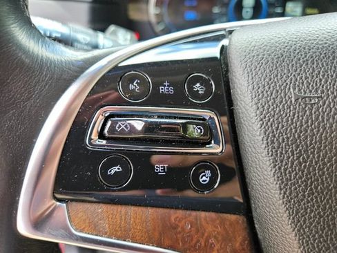 Used 2018 Cadillac Escalade Premium Luxury w/ LPO, Radiant Package AWD/4WD image 26