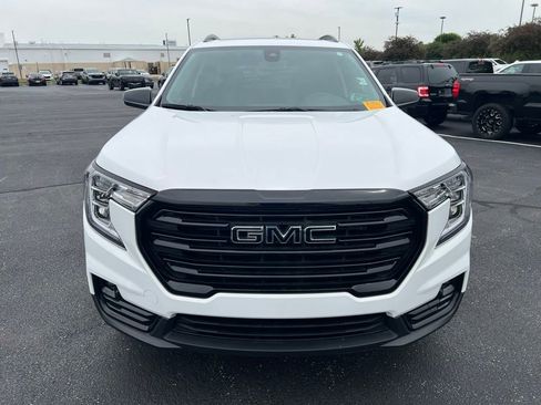 Used 2024 GMC Terrain SLT w/ Elevation Edition AWD/4WD image 6