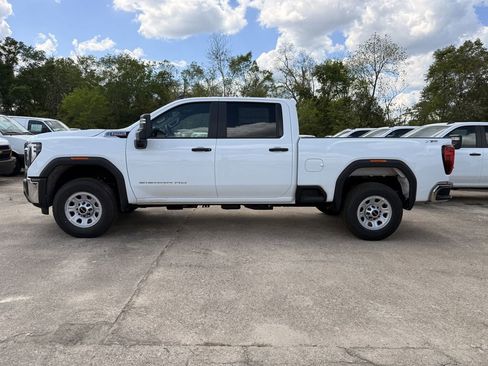 New 2026 GMC Sierra 2500 Pro w/ 1SA Pro Safety Plus Package AWD/4WD image 2