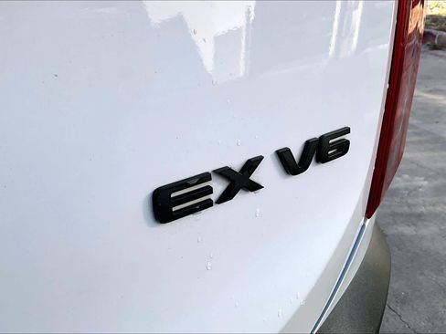Used 2021 Kia Telluride EX w/ EX Premium Package AWD/4WD image 10