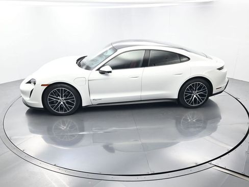 Certified 2021 Porsche Taycan RWD image 32