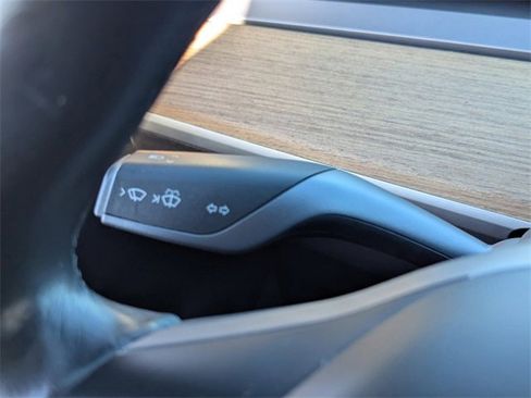 Used 2018 Tesla Model 3 Long Range image 29