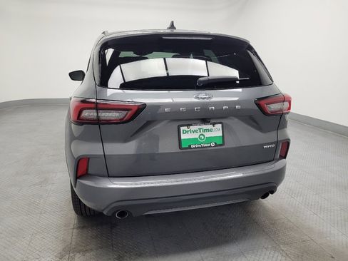 Used 2024 Ford Escape ST-Line image 6