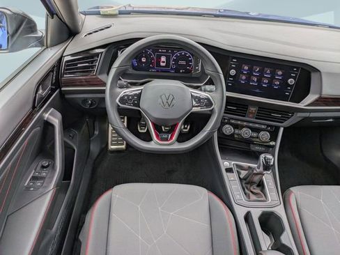 Used 2024 Volkswagen Jetta GLI 40th Anniversary Edition FWD image 16