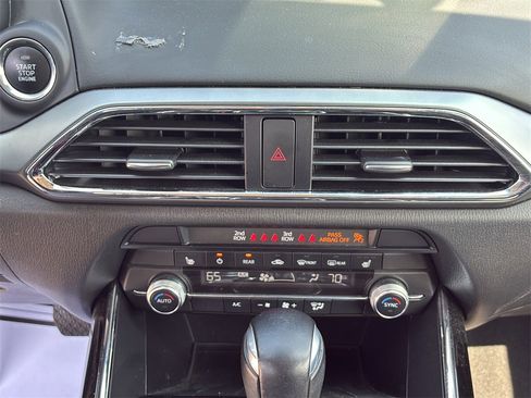 Used 2021 MAZDA CX-9 Touring image 31