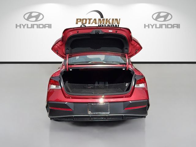 Certified 2025 Hyundai Elantra SEL FWD image 25
