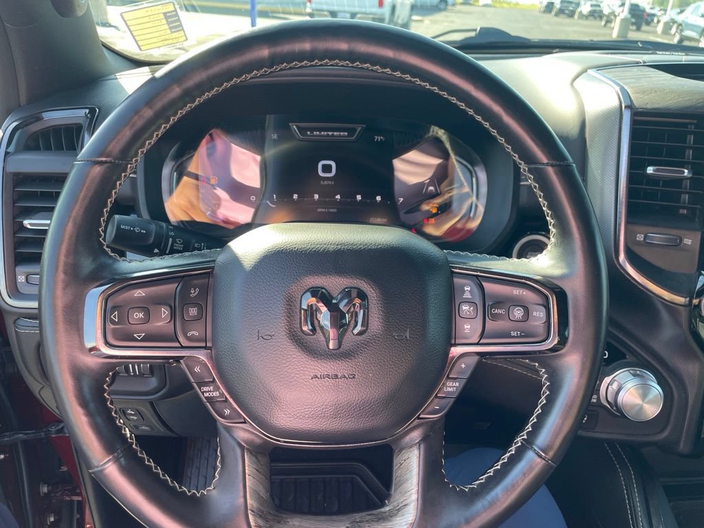 Used 2025 RAM 1500 Limited AWD/4WD image 11