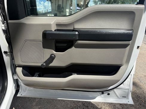 Used 2020 Ford F150 XL RWD image 29