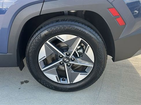 Certified 2025 Hyundai Tucson SEL image 17