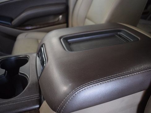 Used 2017 Chevrolet Tahoe LT image 26