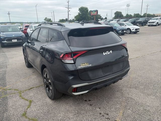 Used 2023 Kia Sportage X-Line w/ X-Line Premium Package AWD/4WD image 4