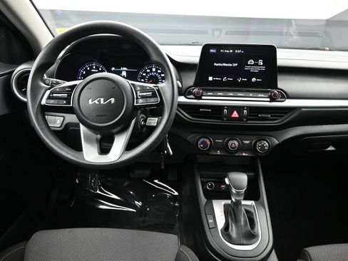 Certified 2024 Kia Forte LXS FWD image 19
