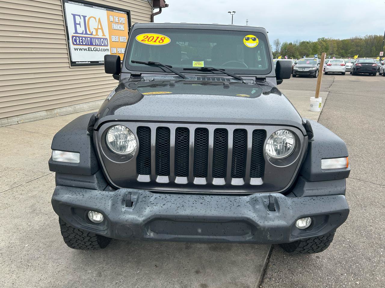Used 2018 Jeep Wrangler Unlimited Sport S AWD/4WD image 2