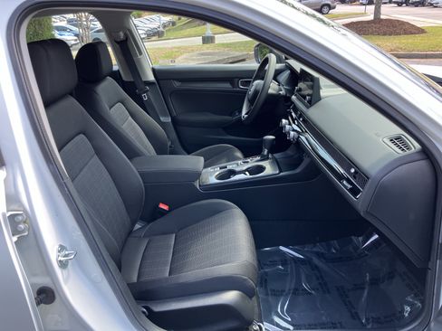 Certified 2023 Honda Civic LX image 34