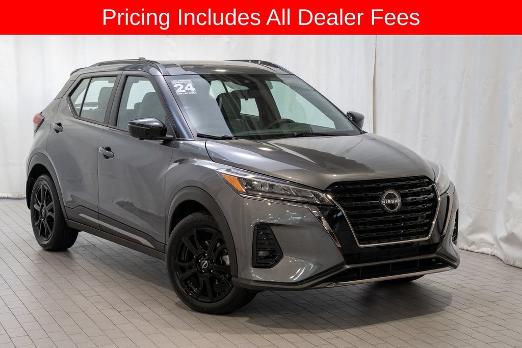 Certified 2024 Nissan Kicks SR w/ SR Premium Package FWD image 1