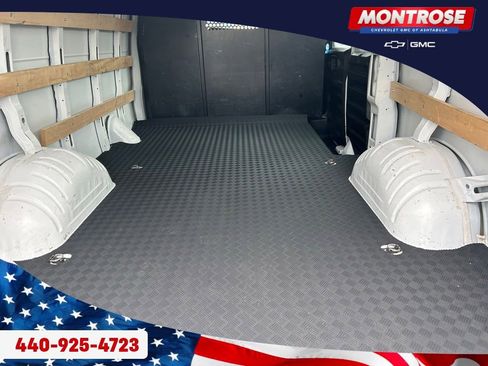 Used 2024 Chevrolet Express 2500 w/ Driver Convenience Package RWD image 21