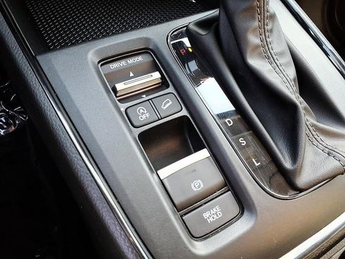 Used 2024 Honda CR-V EX image 23