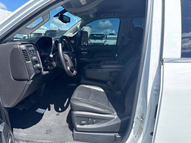 Used 2019 Chevrolet Silverado 2500 LTZ w/ Duramax Plus Package AWD/4WD image 2