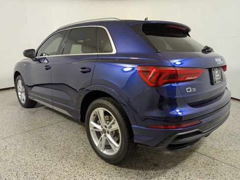 Certified 2024 Audi Q3 2.0T Premium Plus image 5