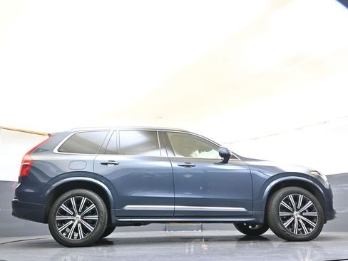Certified 2024 Volvo XC90 B6 Plus image 33