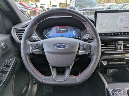 Certified 2023 Ford Escape ST-Line Elite image 18
