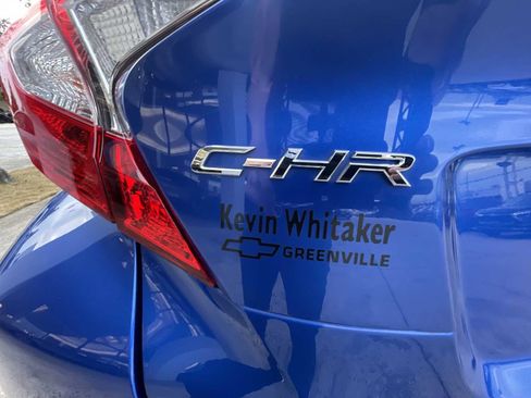 Used 2022 Toyota C-HR Limited image 30