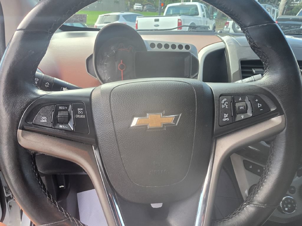 Used 2014 Chevrolet Sonic LTZ FWD image 12