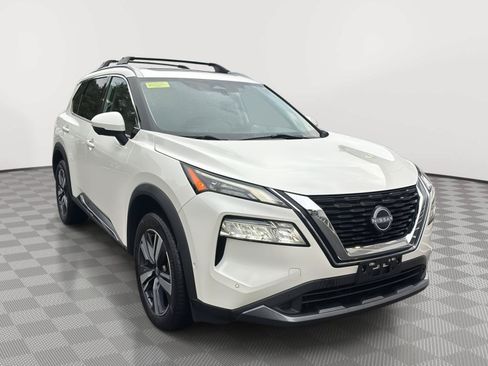Used 2023 Nissan Rogue SL w/ SL Premium Package AWD/4WD image 3