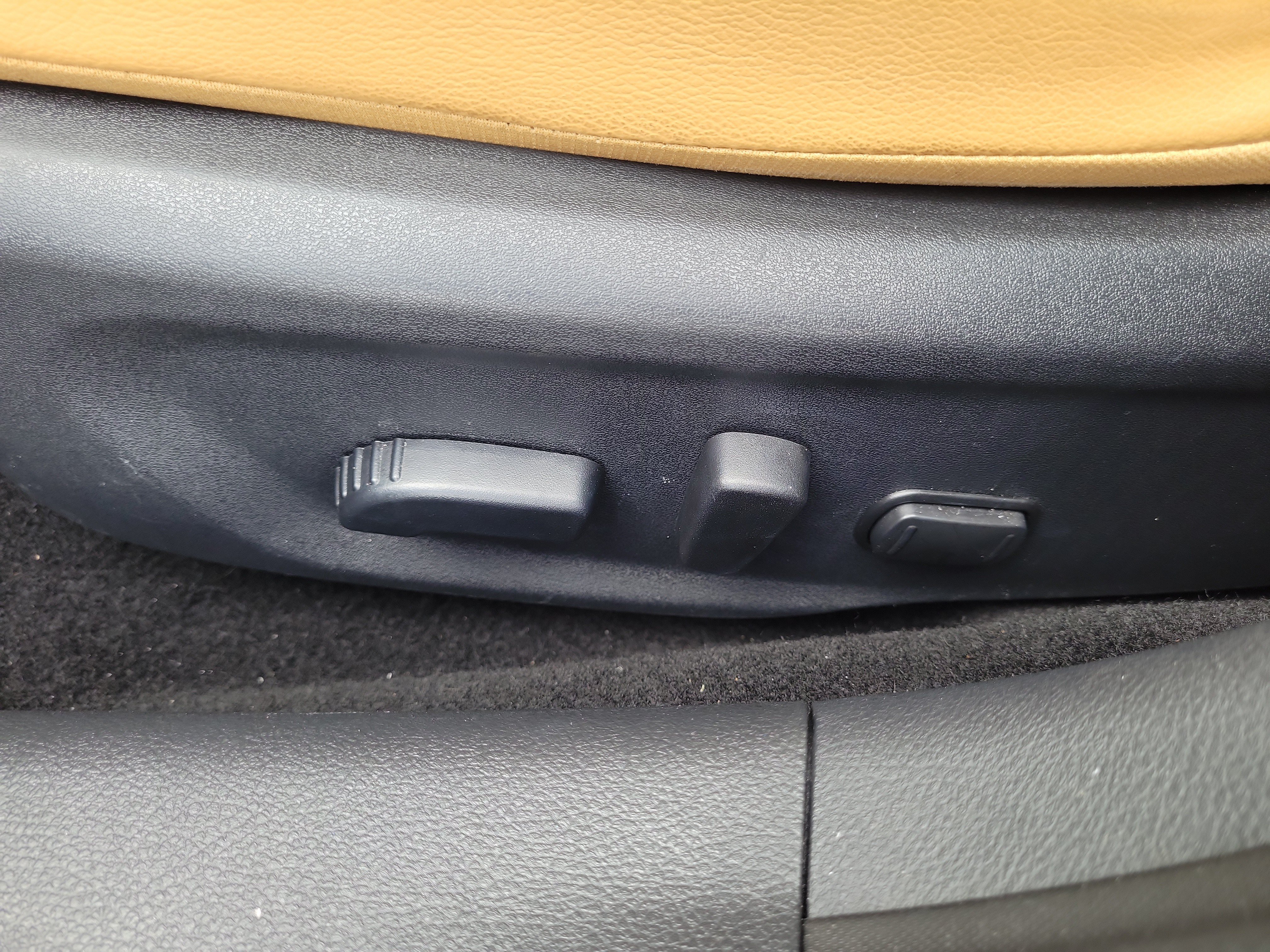 Certified 2024 Nissan Sentra SV w/ SV Premium Package FWD image 13