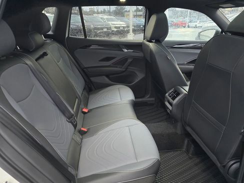 New 2026 Volkswagen Tiguan SE R-Line image 32