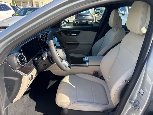 New 2025 Mercedes-Benz C 300 4MATIC Sedan image 15