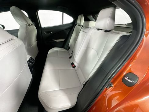 Used 2021 Lexus UX 250h w/ Premium Package AWD/4WD image 24