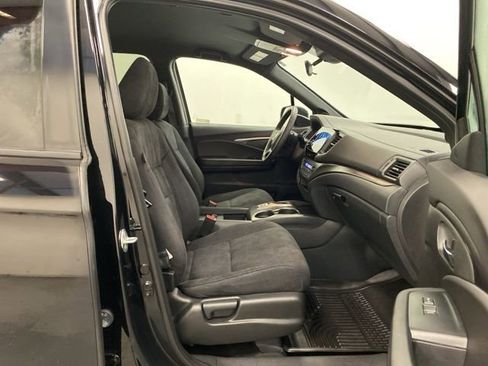 Used 2022 Honda Pilot Sport image 24