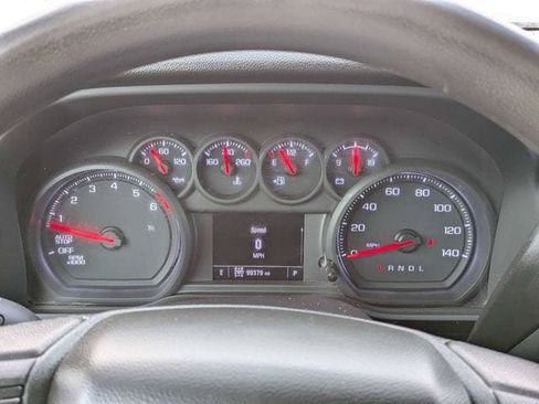 Used 2024 Chevrolet Silverado 1500 Custom Trail Boss AWD/4WD image 25