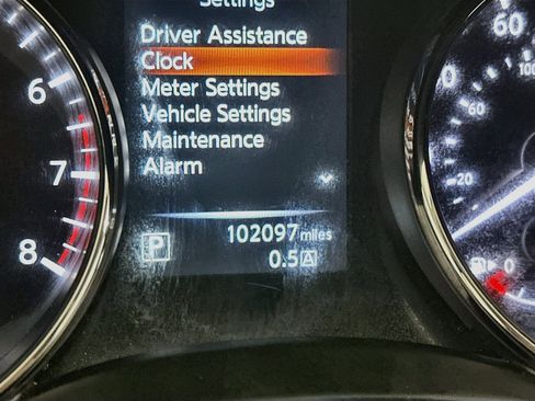 Used 2015 Nissan Rogue S FWD image 19