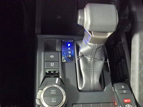 New 2026 Toyota Tacoma SR5 image 18