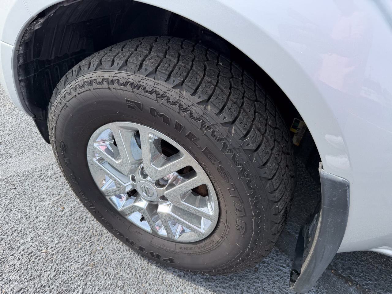 Used 2018 Nissan Frontier SV AWD/4WD image 7
