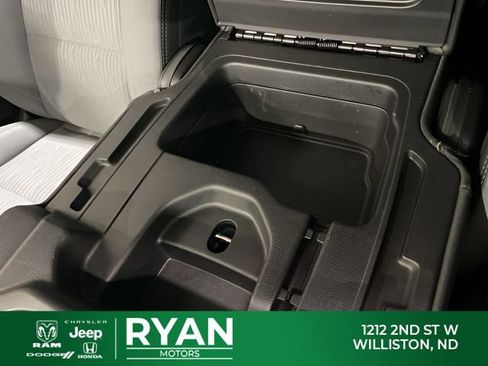 Used 2019 RAM 1500 Big Horn image 25