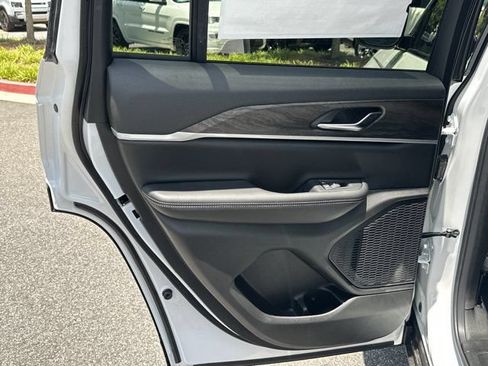 New 2026 Jeep Grand Cherokee Altitude RWD image 20