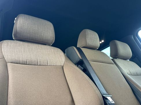 Used 2023 Ford F150 XLT AWD/4WD image 12