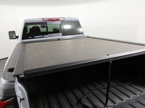 Certified 2025 GMC Sierra 2500 AT4 w/ Technology Package image 8