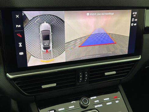 Certified 2023 Porsche Cayenne Coupe AWD/4WD image 24