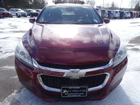 Used 2015 Chevrolet Malibu LT image 4