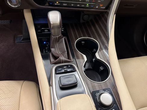 Used 2016 Lexus RX 350 AWD w/ Luxury Package image 18