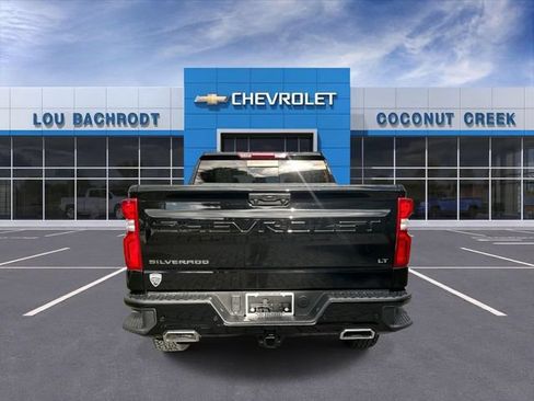 Used 2024 Chevrolet Silverado 1500 LT Trail Boss w/ LT Trail Boss Premium Package AWD/4WD image 7