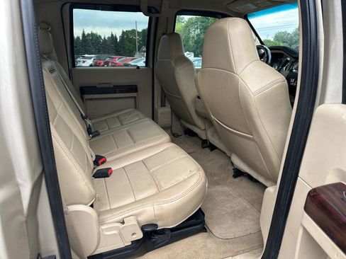 Used 2008 Ford F450 Lariat RWD image 14