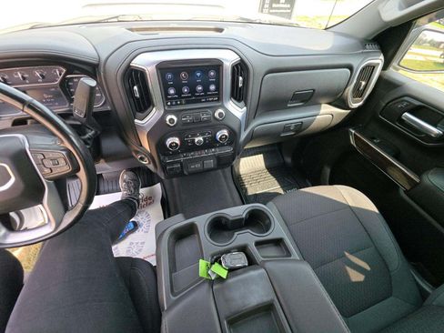 Used 2019 GMC Sierra 1500 Elevation w/ Elevation Value Package AWD/4WD image 6