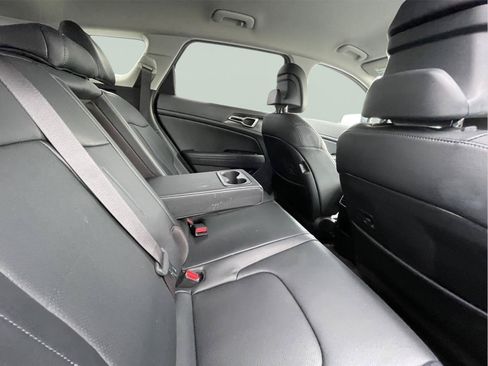 Used 2023 Kia Sportage EX AWD/4WD image 27