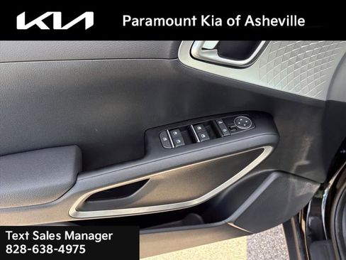 New 2025 Kia Soul LX image 22