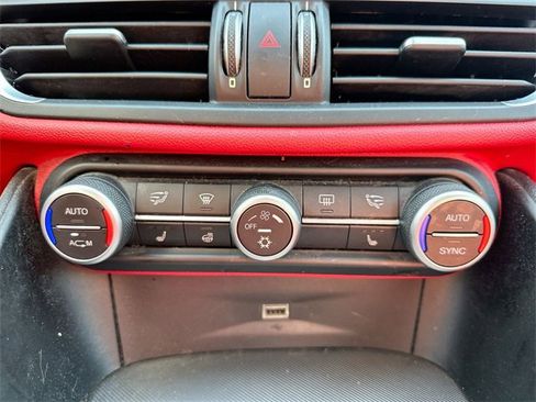 Used 2017 Alfa Romeo Giulia Ti w/ TI 19" Sport Package image 41